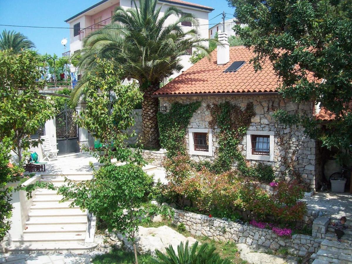 فيلا Stone House Retreat مالي لوشينغْ المظهر الخارجي الصورة